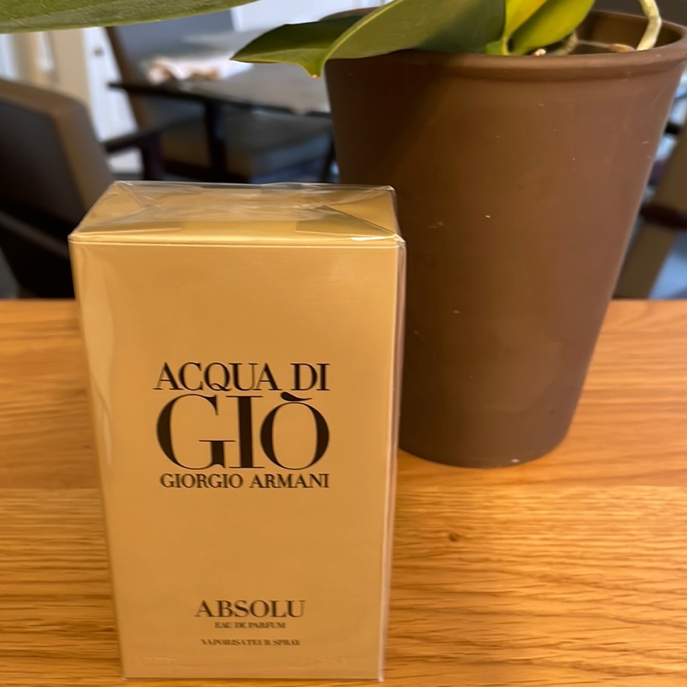 Giorgio Armani Absolu NEW SEALED IN BOX